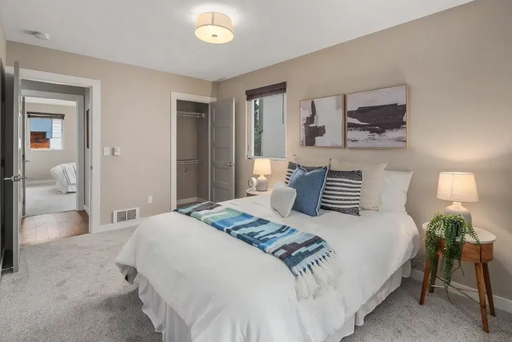 Shared House in Beacon Hill