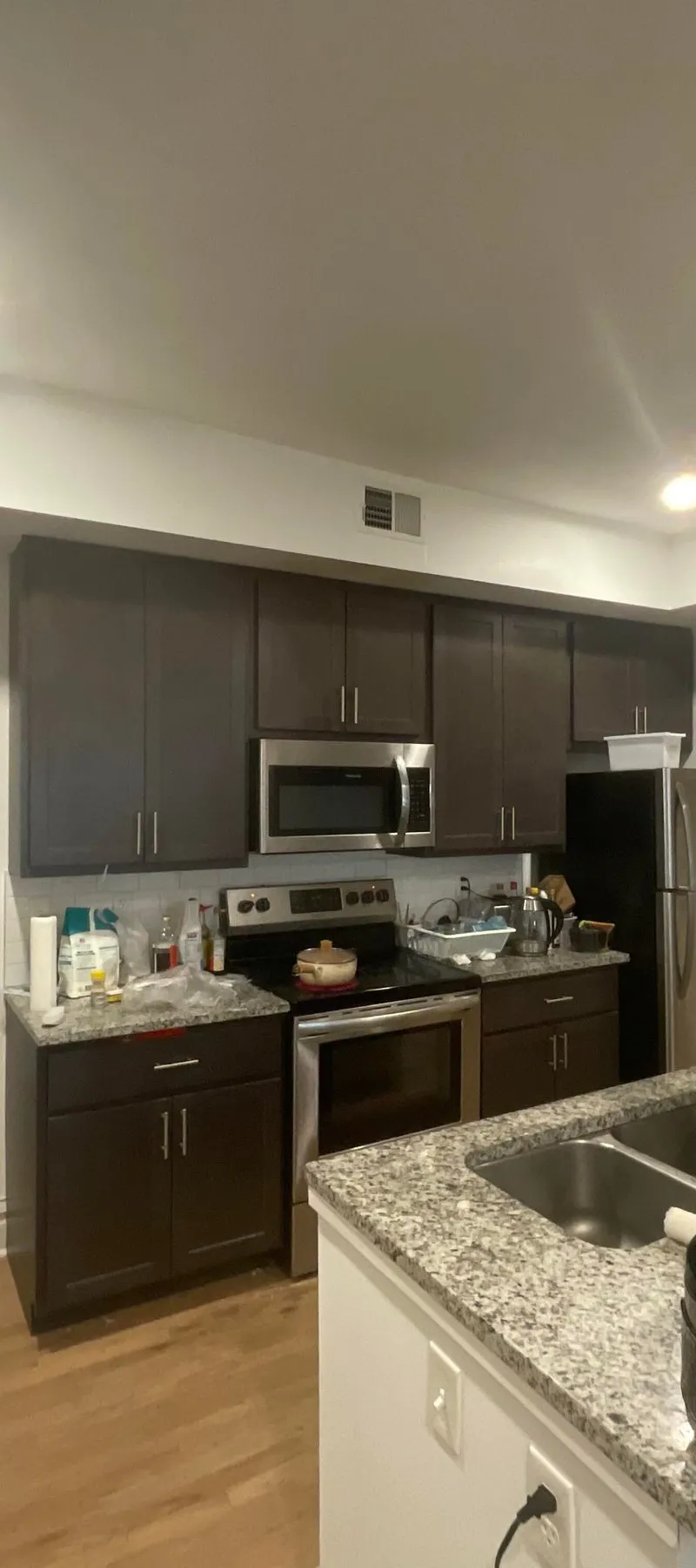 Furnished Private Bedroom Near WashU | Bright Room in 2B2B Apartment