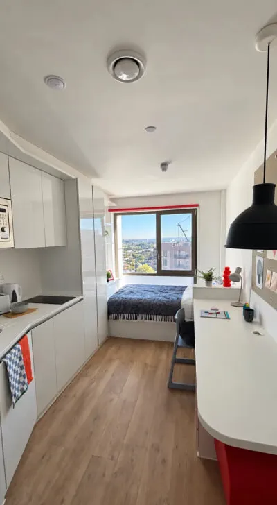 High-Floor Studio in Wembley, London | Floor-to-Ceiling Windows | Official Contract Transfer