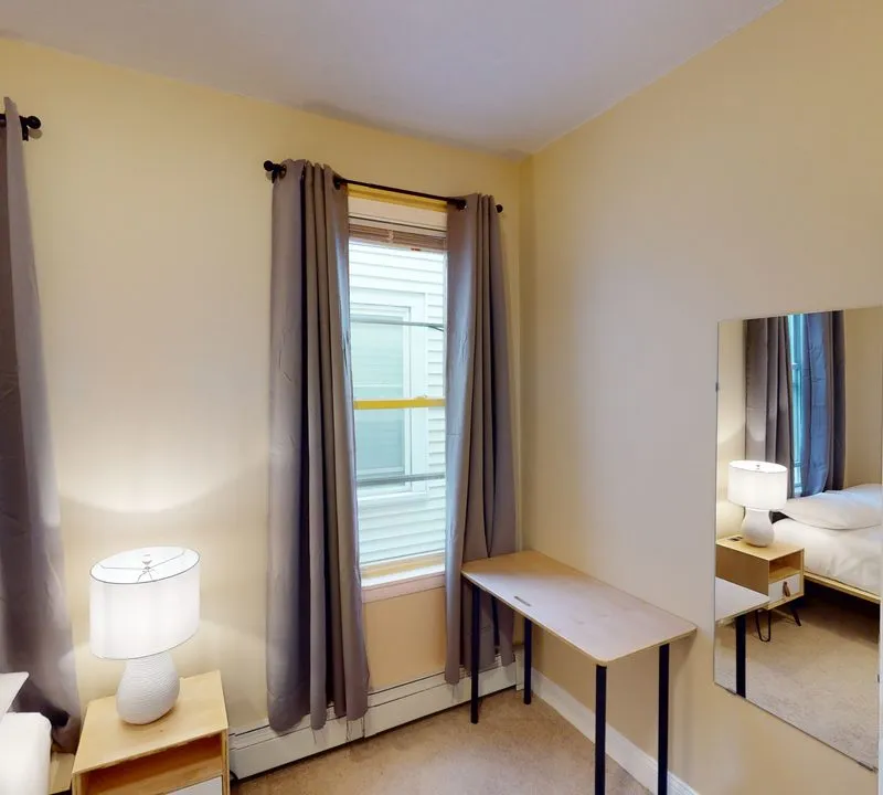 Private room in Wellington-Harrington