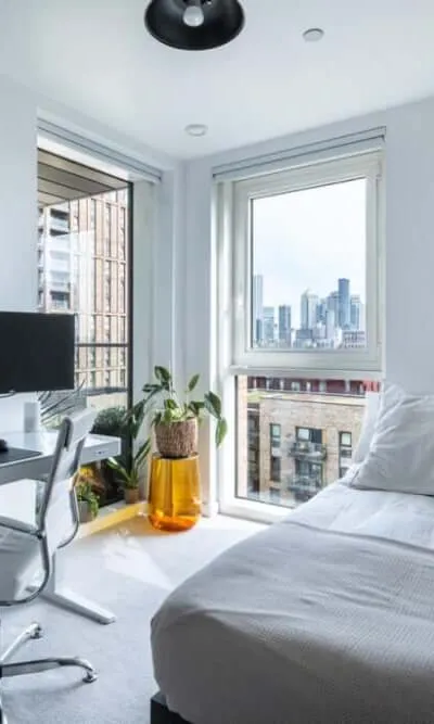 Double bedroom in Canada Water
