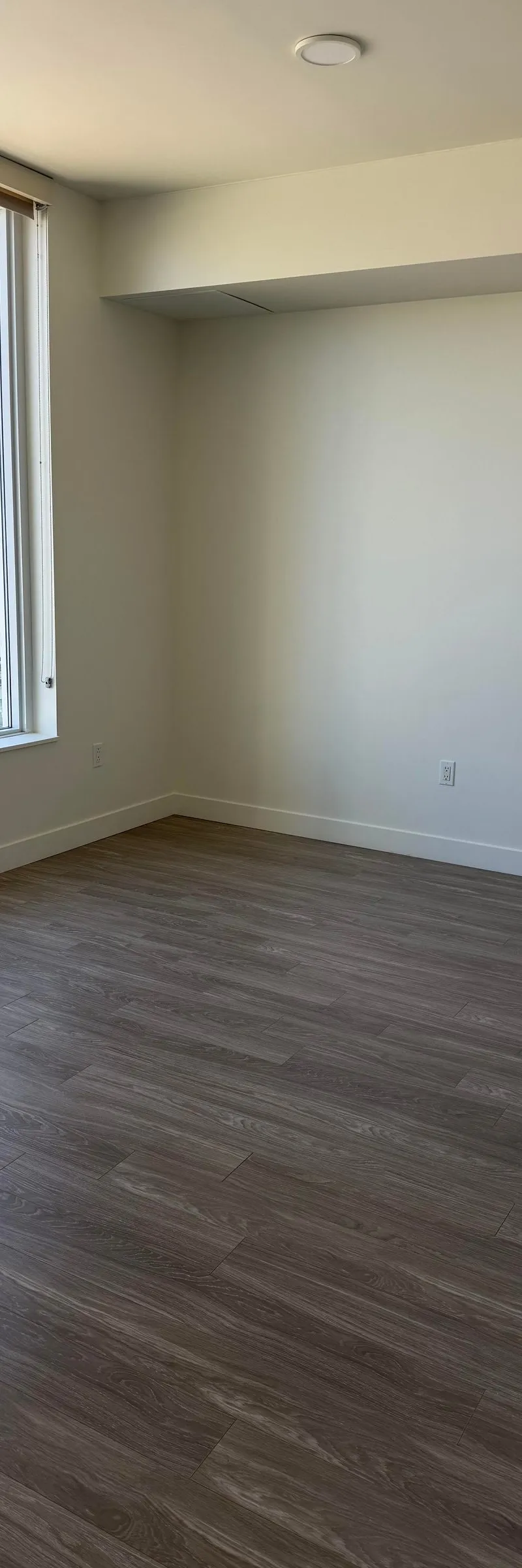 Luxury Private 1BR with En-Suite Bath in 2B2B at 1133 Hope | Near USC & Metro | Winter Sublet