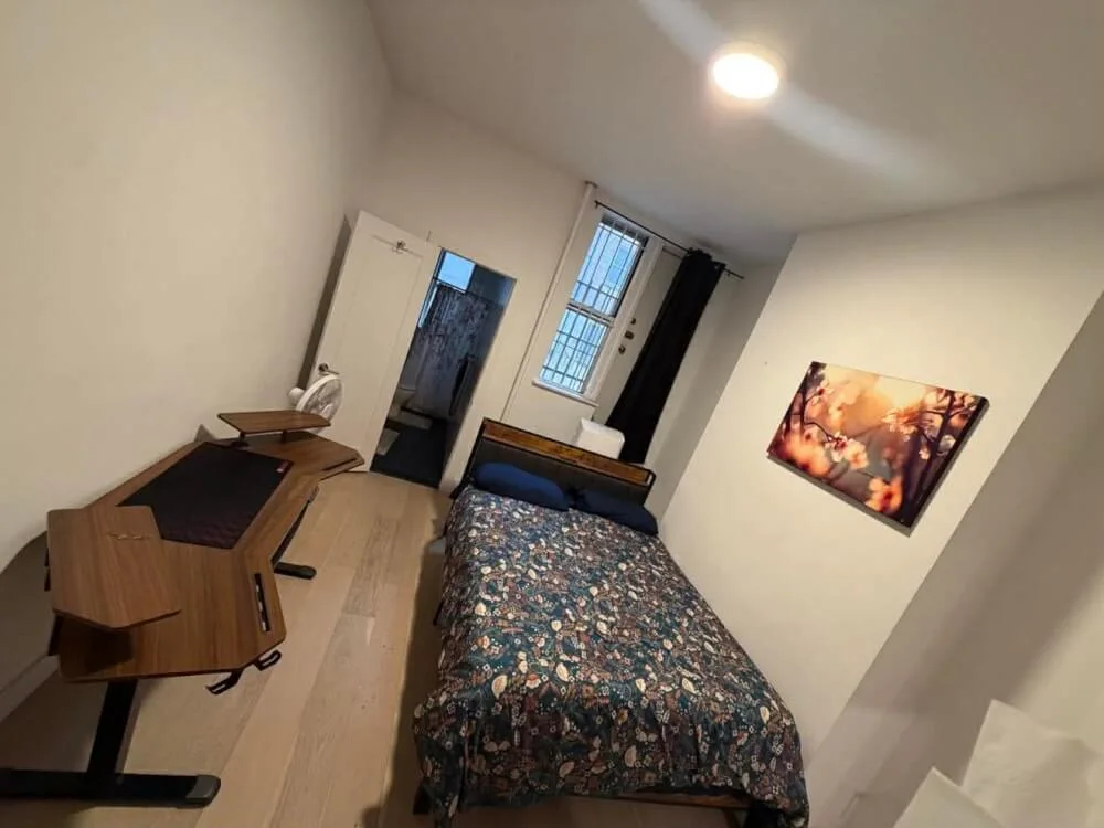 Large room in the heart of East Village in Manhattan, NYC