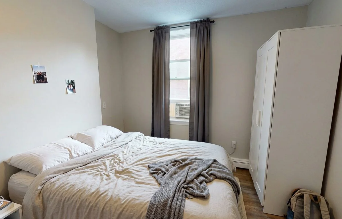 Private room in North End