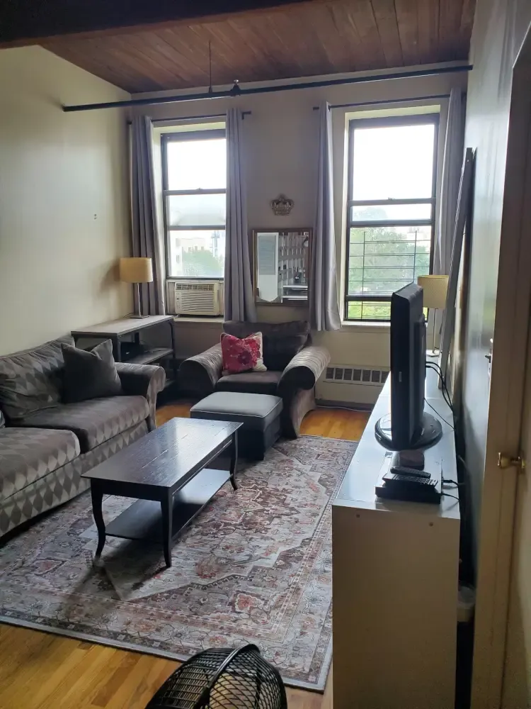1-Bedroom 1-bath Loft Apt in Clinton Hill – Furnished, Spacious, Elevator Building