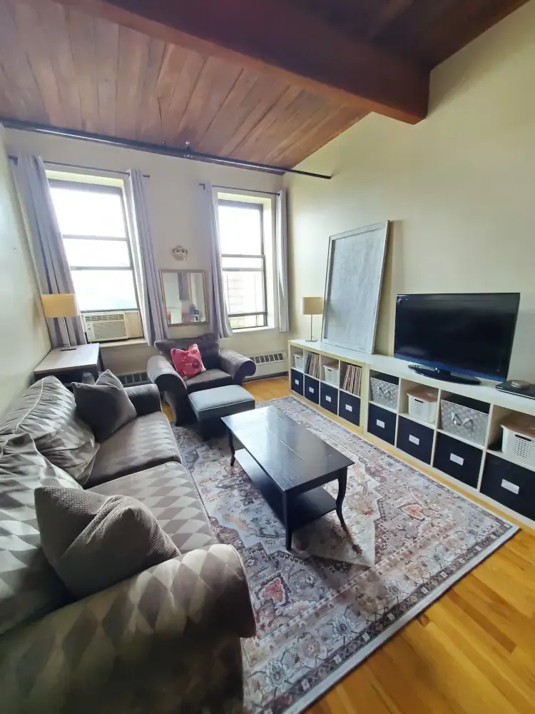 1-Bedroom 1-bath Loft Apt in Clinton Hill – Furnished, Spacious, Elevator Building