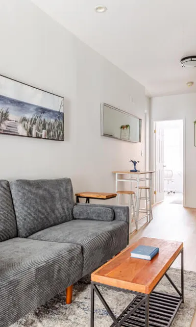 Spacious 2 bedroom unit in the heart of East Village!
