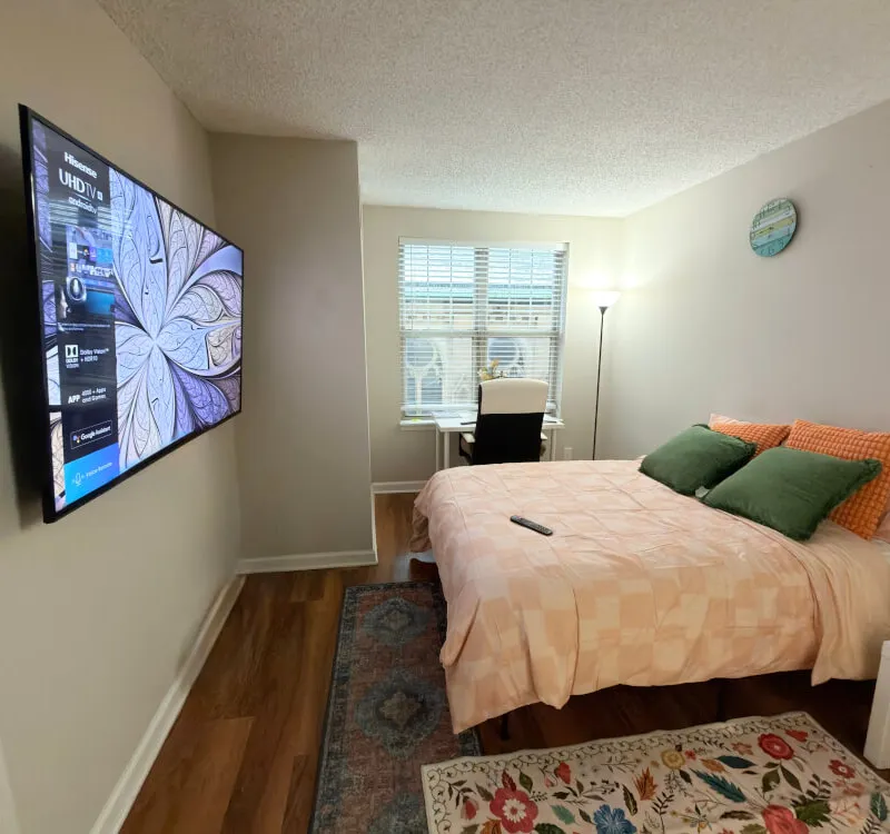 Master Bedroom in The Heart of DC - Dupont Circle