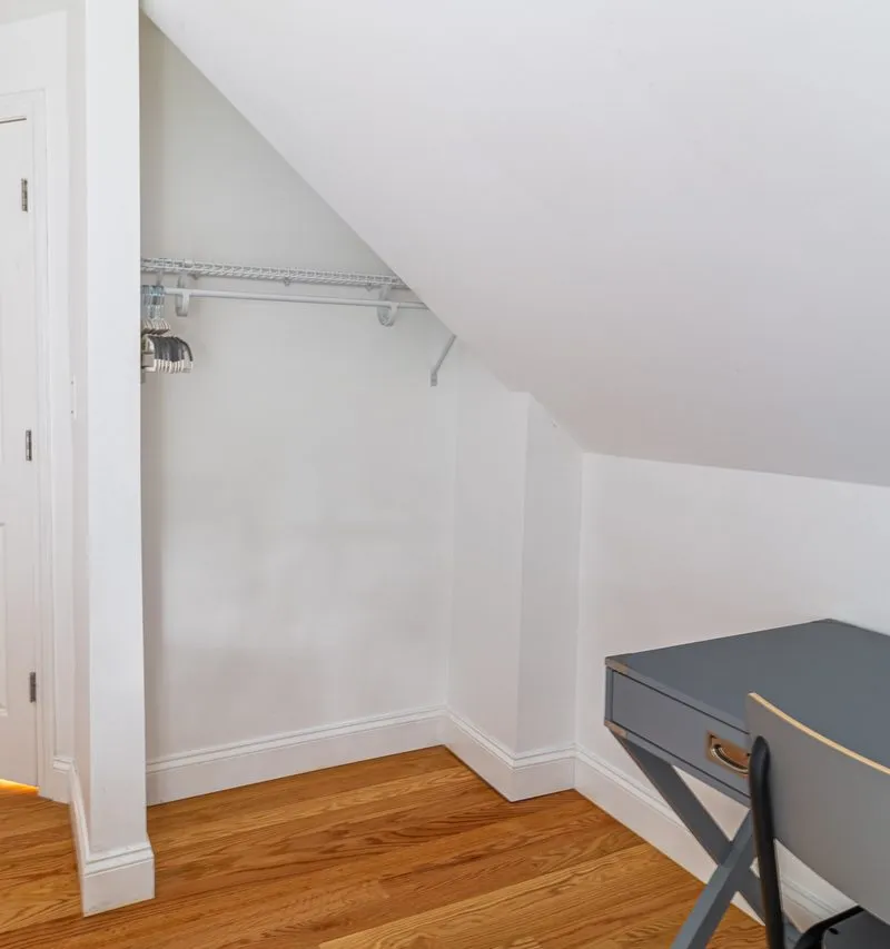 Private room in East Somerville