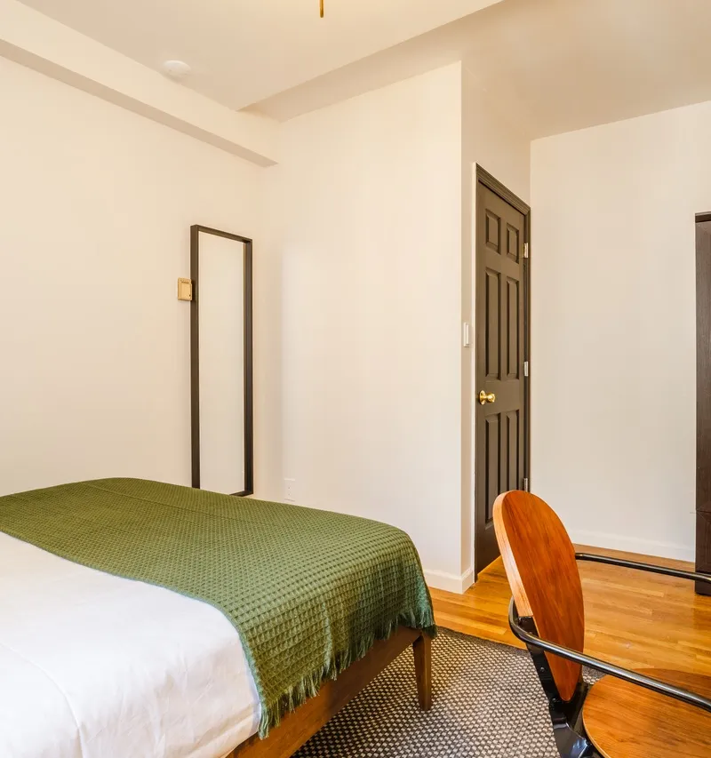 Private room in New York