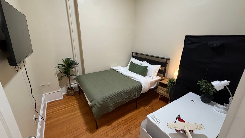 Modern Downtown Seattle Stay