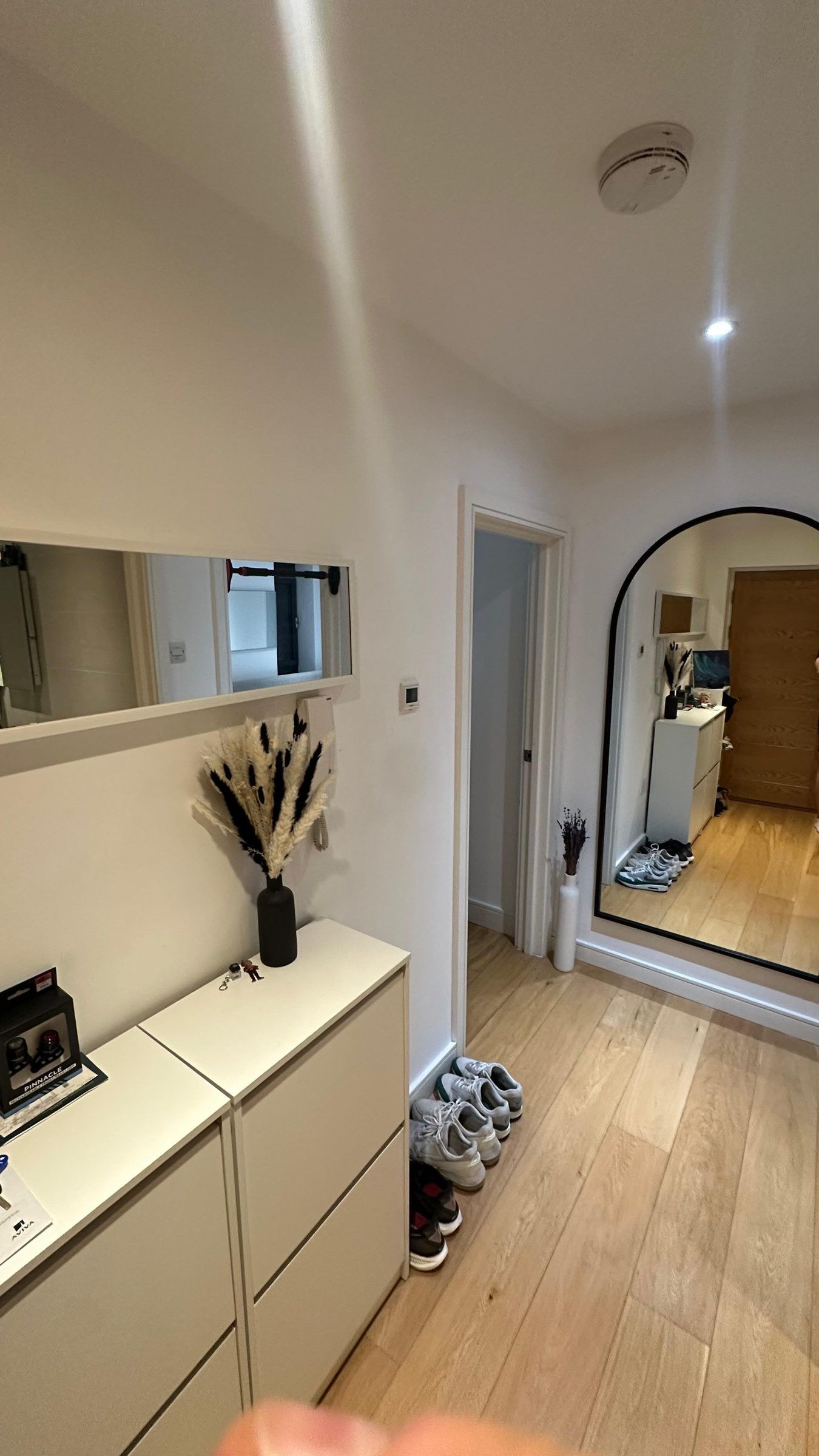Modern Flat near Canary Wharf featuring Kingsize bed