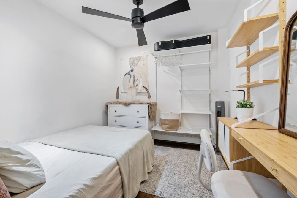 Junior Room In Prime N Williamsburg