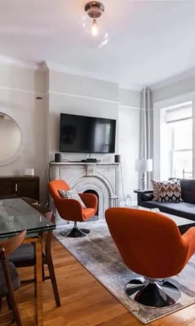 Modern Mid-Century Townhouse in Williamsburg!