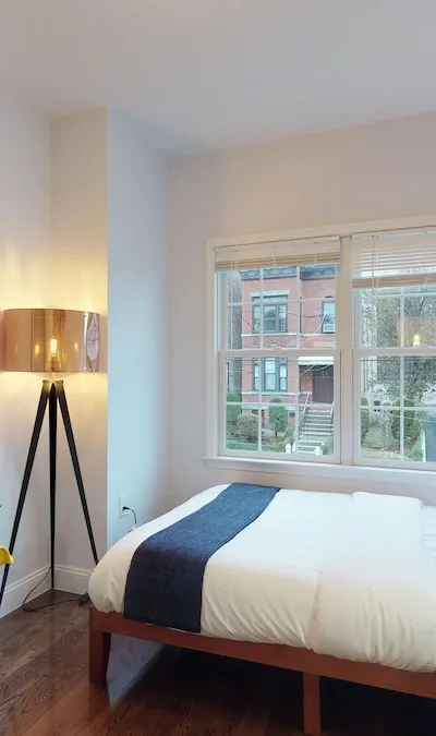 Sunny and Large Room For Long-term Rent in JC!