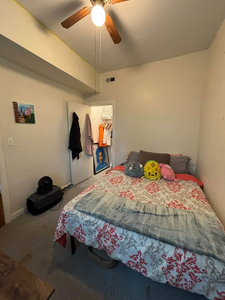 Cozy Private Rooms near Blue Line