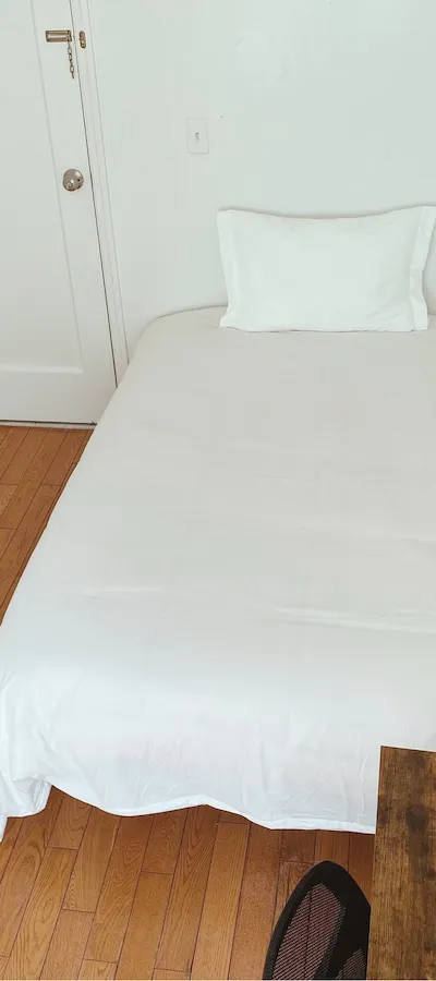 Cozy room in Jackson Heights!