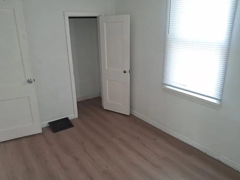 Comfortable 2BR House on W 11th St
