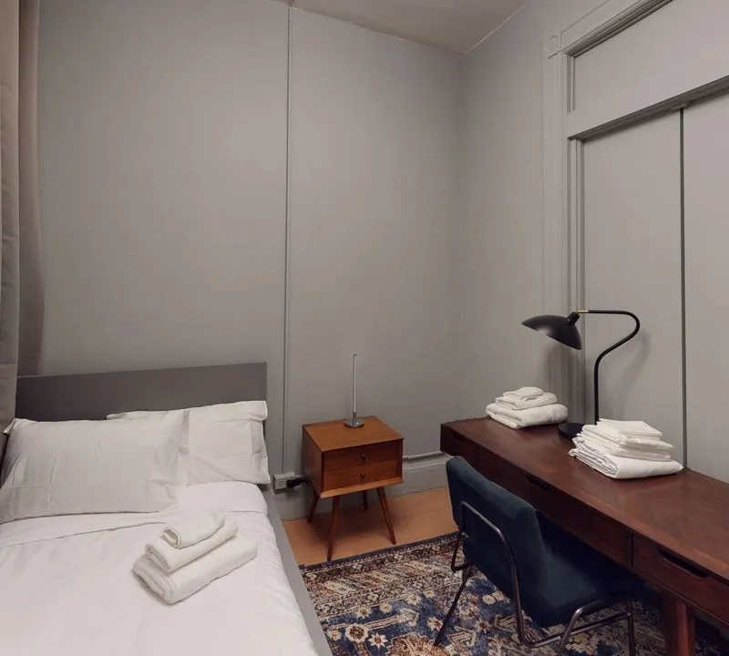 Private room in New York
