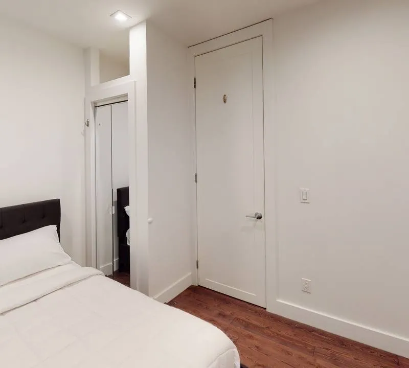 Private room in New York