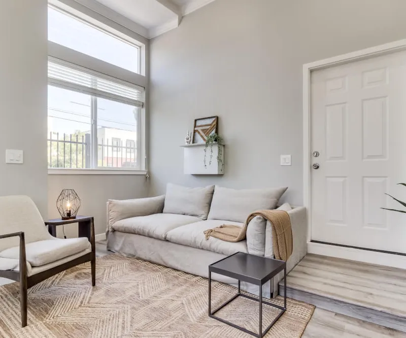 North Oakland Room Available – Move In Today!