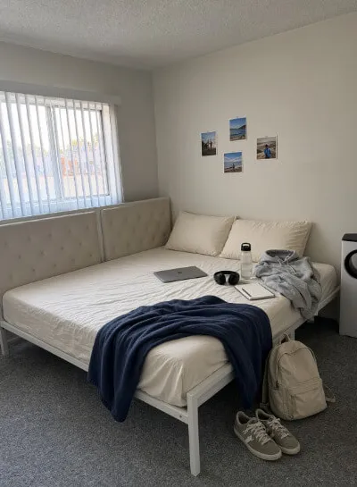 Berlin Wilmersdorf Spacious Studio | Balcony + Elevator | Fully Equipped Kitchen