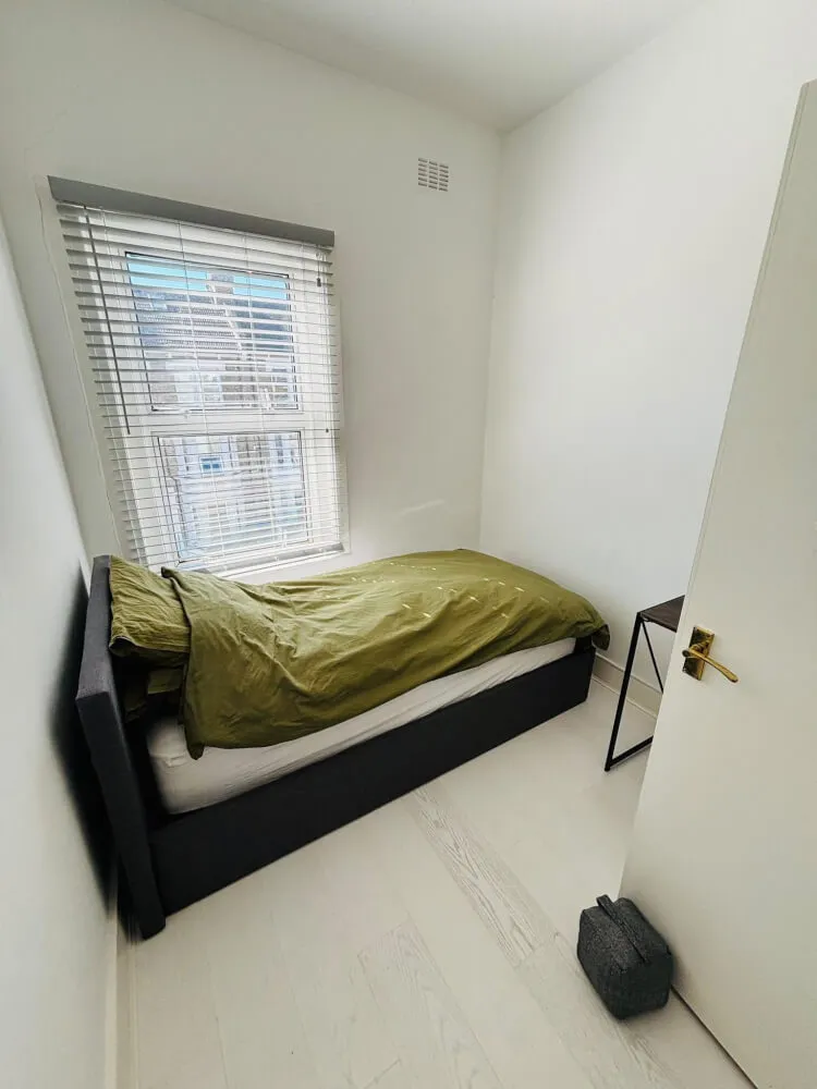2 bedroom flat in Queen's Park - Short term let