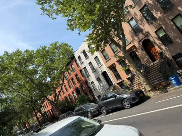 Alcove furnished studio in cobblestone Brooklyn Heights