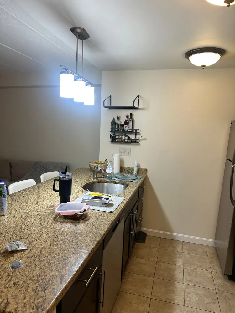 Private Room in Douglass Park Apartment