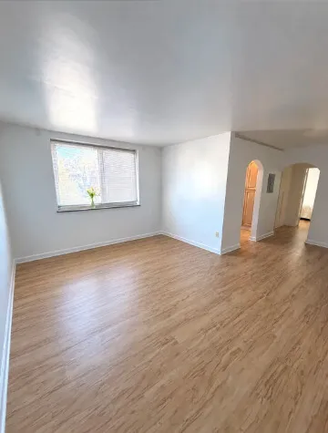 Squirrel Hill 1B1B | Bright & Comfortable | Near CMU | Furnished Options