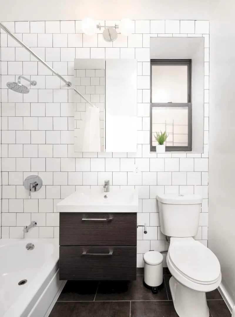 Furnished private bedroom in Central Harlem apartment