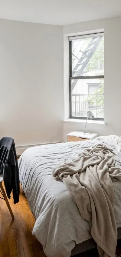 Furnished private bedroom in Central Harlem apartment