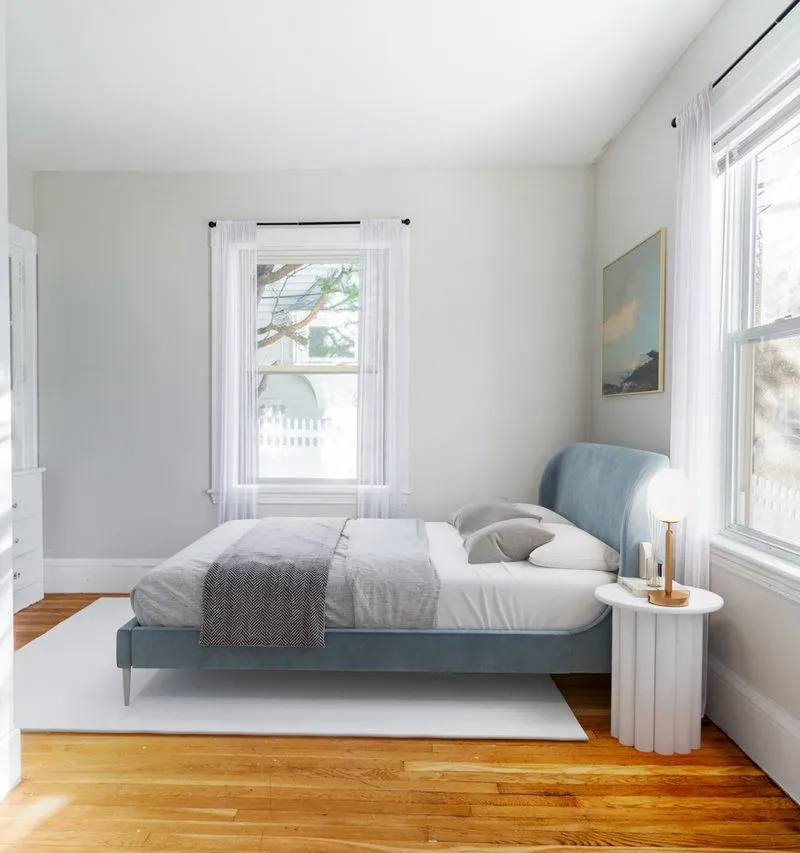 Private room in Oak Square