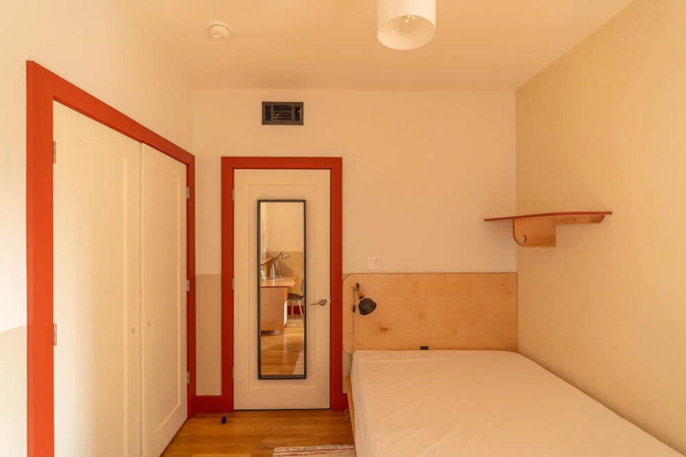 Bright Bedroom in a beautiful Coliving House - Bedford 421 - Bedroom 4