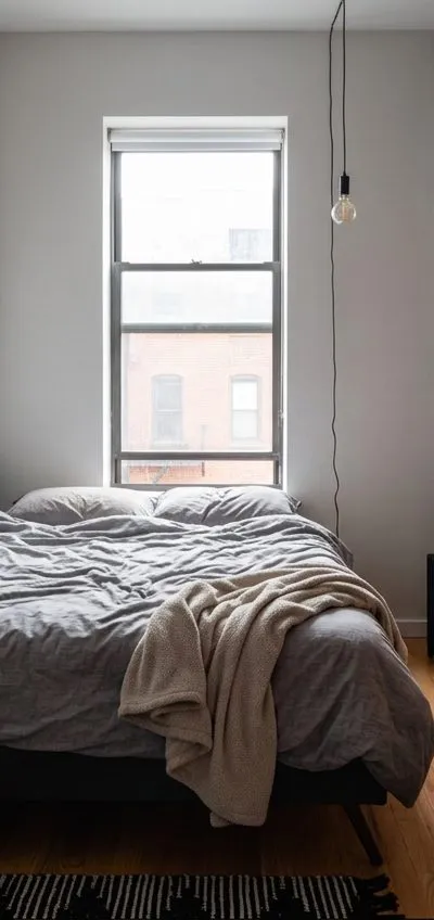 Furnished private room in a Harlem townhouse apartment
