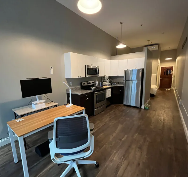 Bright Furnished Studio near Boston Common