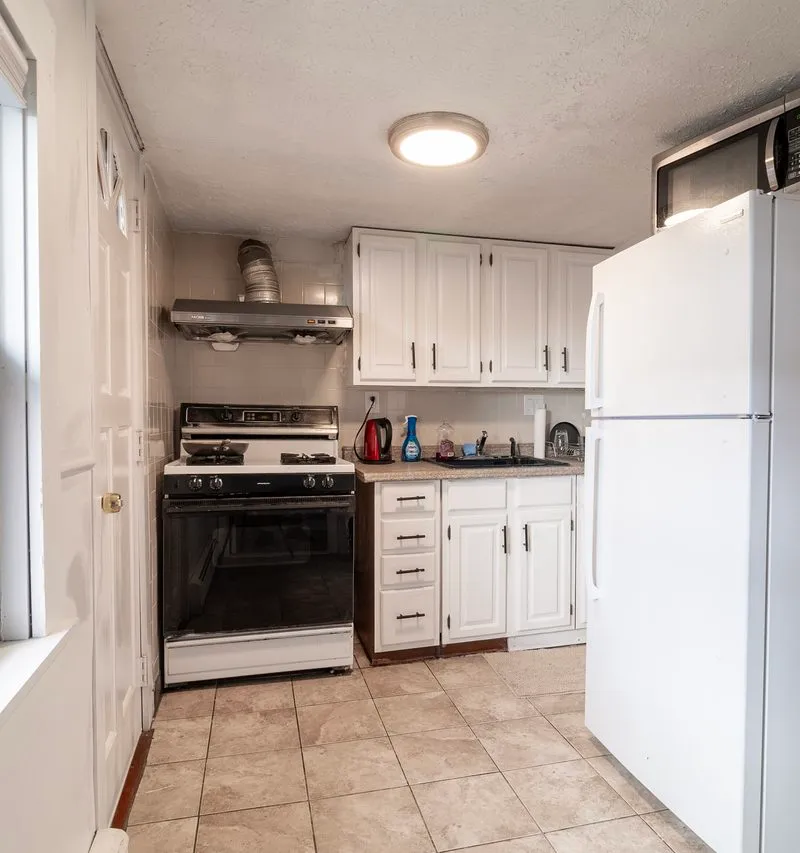 Private room in South Boston