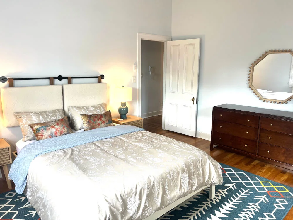 PET-FRIENDLY | HISTORIC BETHLEHEM | FULLY FURNISHED 2BR/1BA ALL UTILITIES INCLUDED • MOVE-IN READY • DOWNTOWN WALKABLE