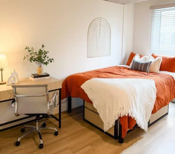 Seattle UW Summer/ Full Year Sublease