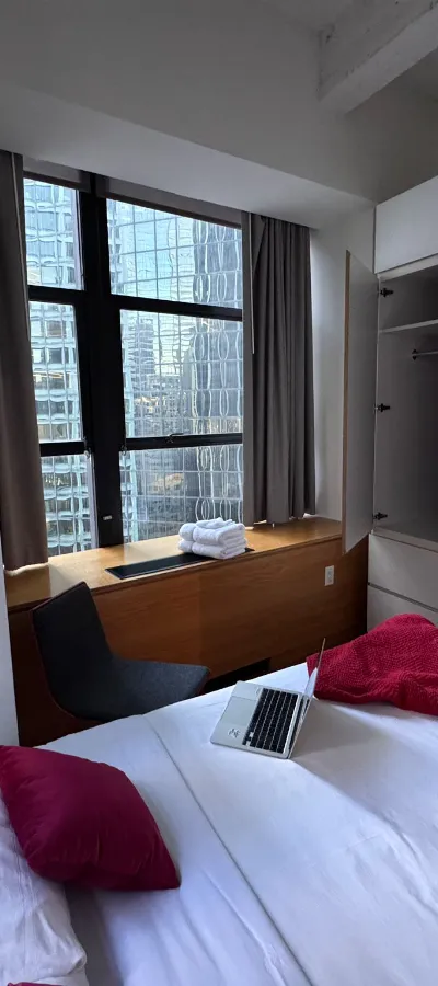 Private Room in FiDi