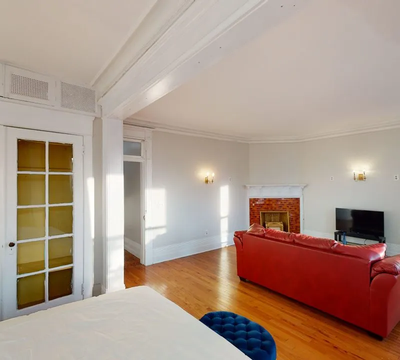 Private room in New York