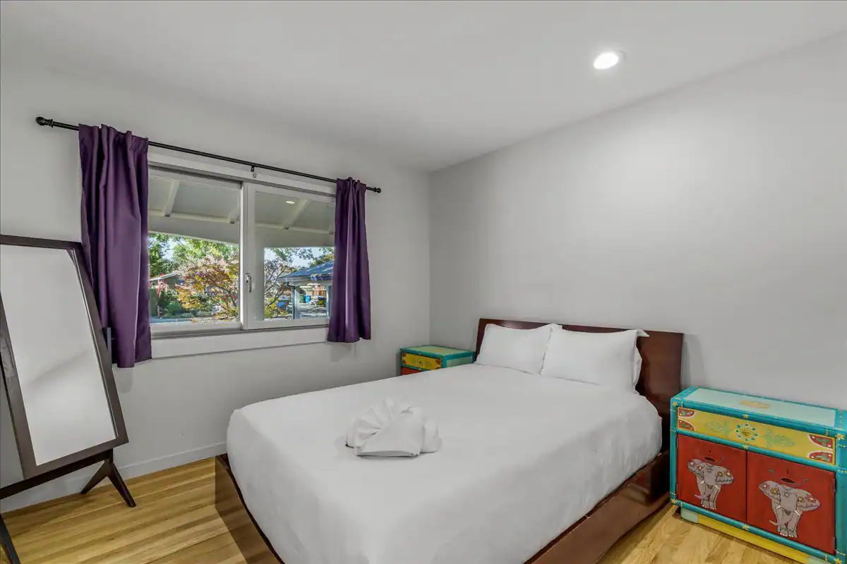Stunning and Clean in Santa Clara - Centrally Located 3BR House with Beautiful Outdoor Space